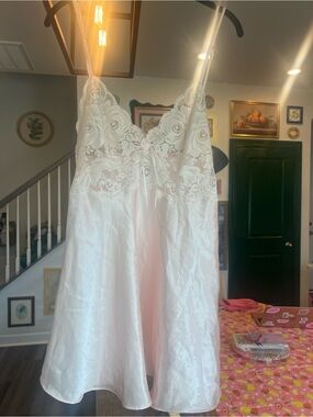Gilligan & O'Malley Light Pink Satin Lace Slip